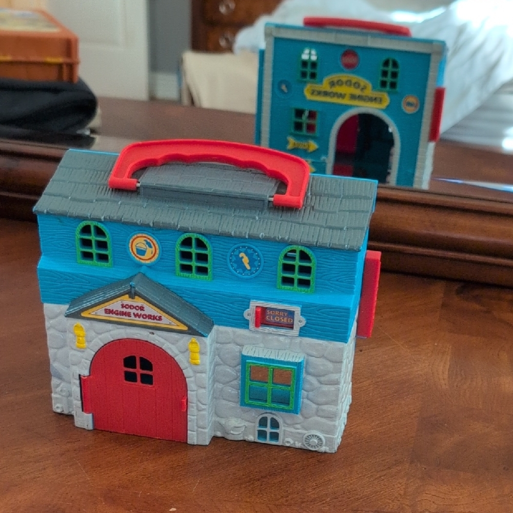 VINTAGE Sodor Engine Works Store, Carry, Play With Handle